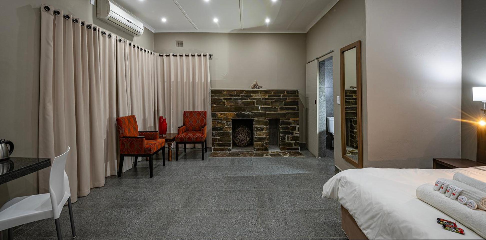 Calvinia Hotel Екстериор снимка
