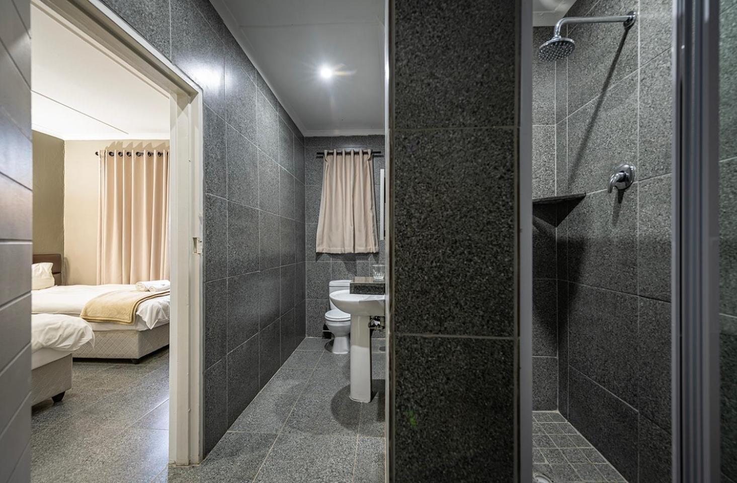 Calvinia Hotel Екстериор снимка